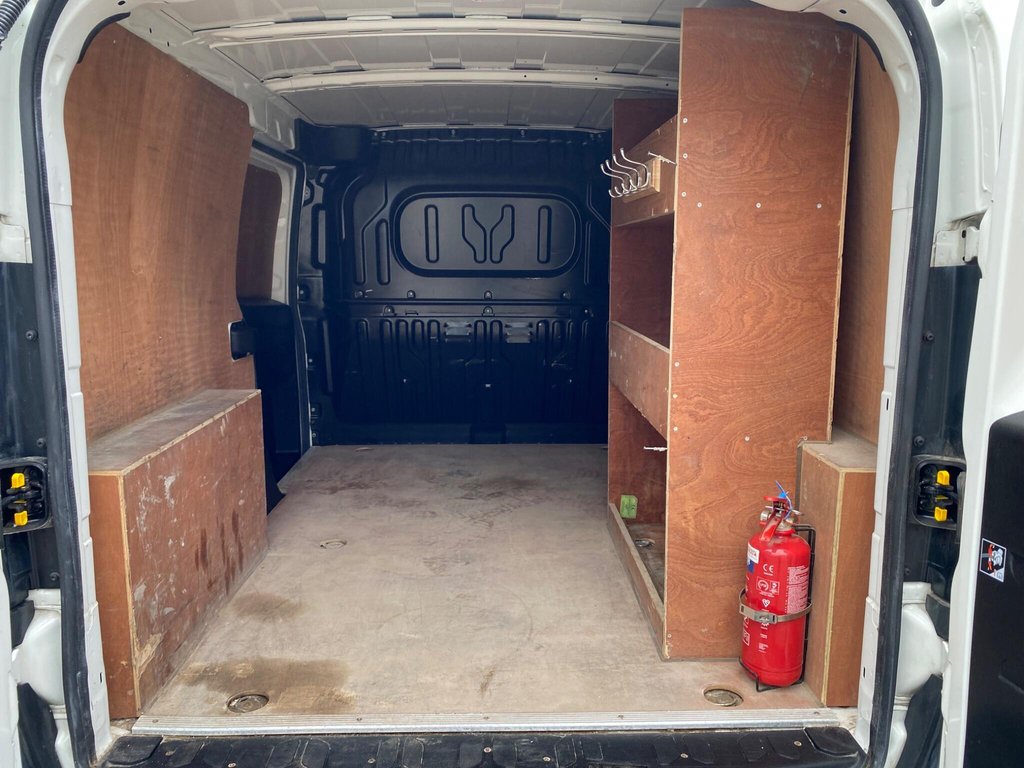 Used Vauxhall Combo 2018 for sale - 77755240: Photo 16