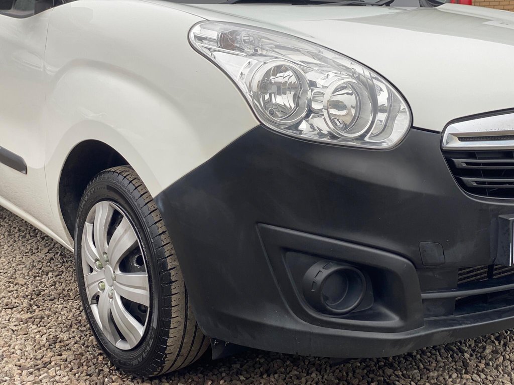 Used Vauxhall Combo 2018 for sale - 77755240: Photo 31