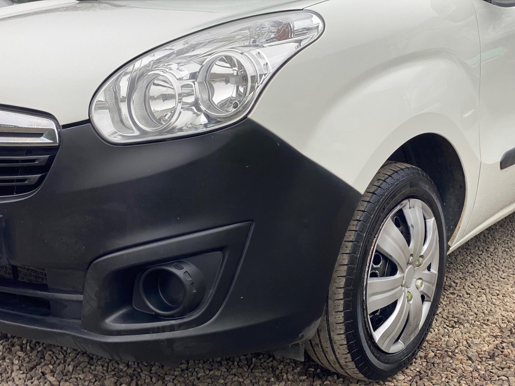 Used Vauxhall Combo 2018 for sale - 77755240: Photo 33