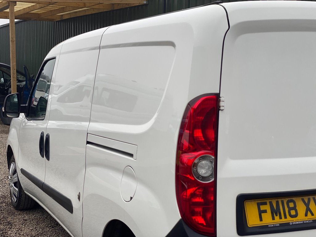 Used Vauxhall Combo 2018 for sale - 77755240: Photo 36