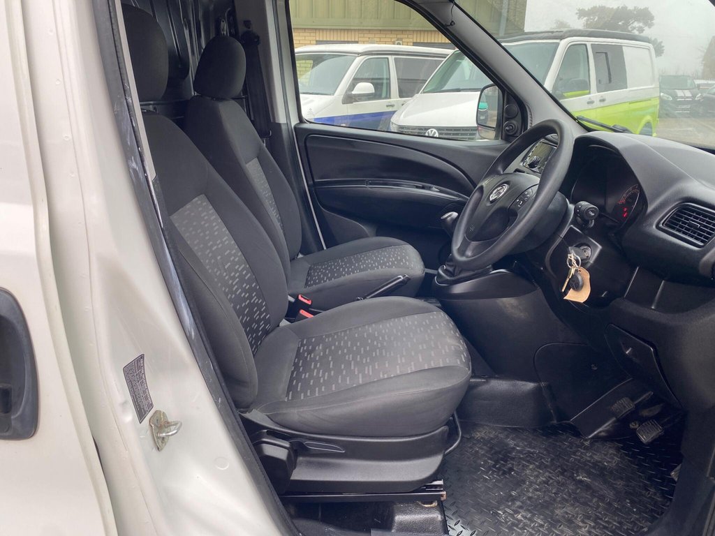 Used Vauxhall Combo 2018 for sale - 77755240: Photo 39