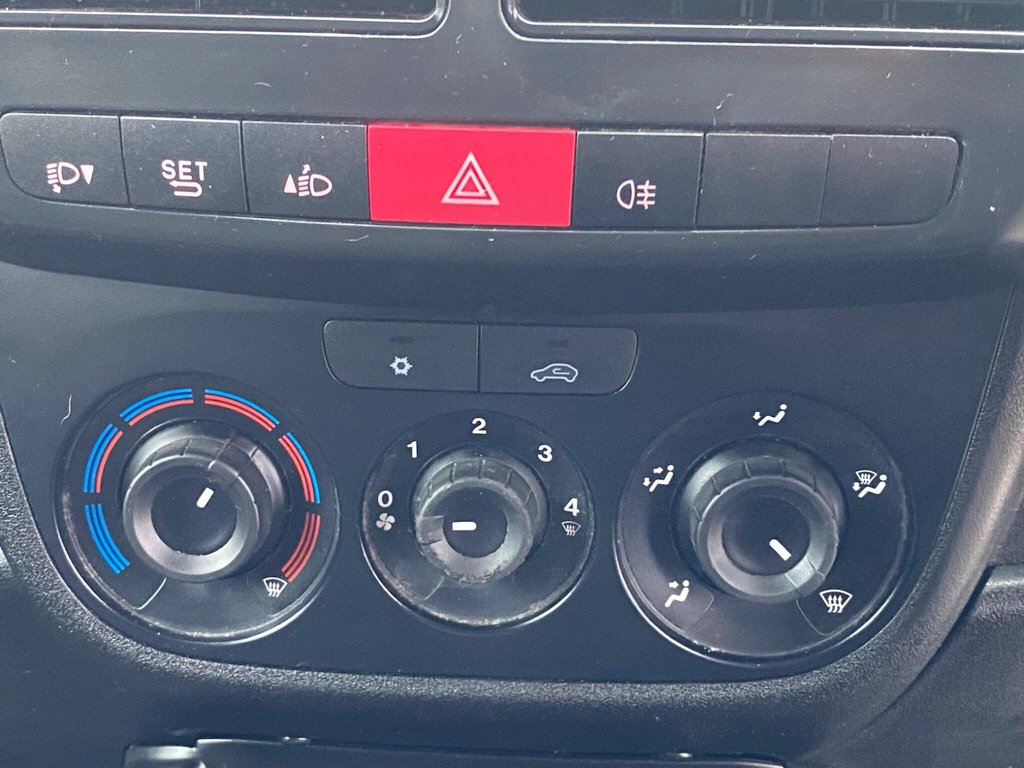 Used Vauxhall Combo 2018 for sale - 77755240: Photo 41