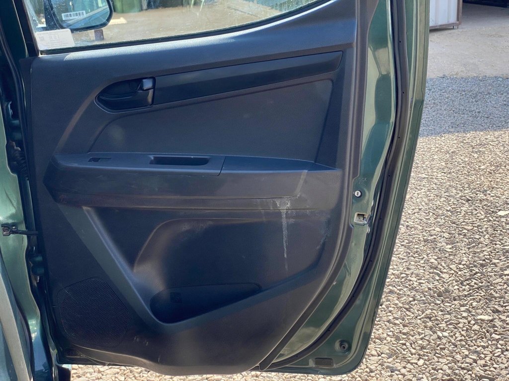 Used Isuzu D-Max 2017 for sale - 78172492: Photo 44