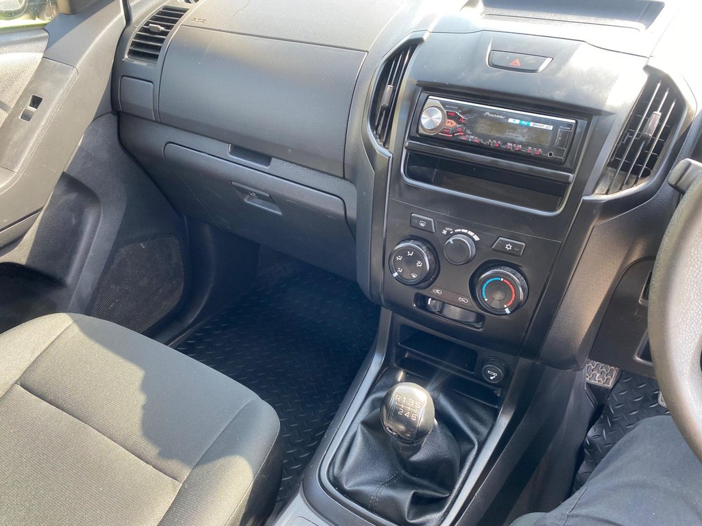 Used Isuzu D-Max 2017 for sale - 78172492: Photo 9