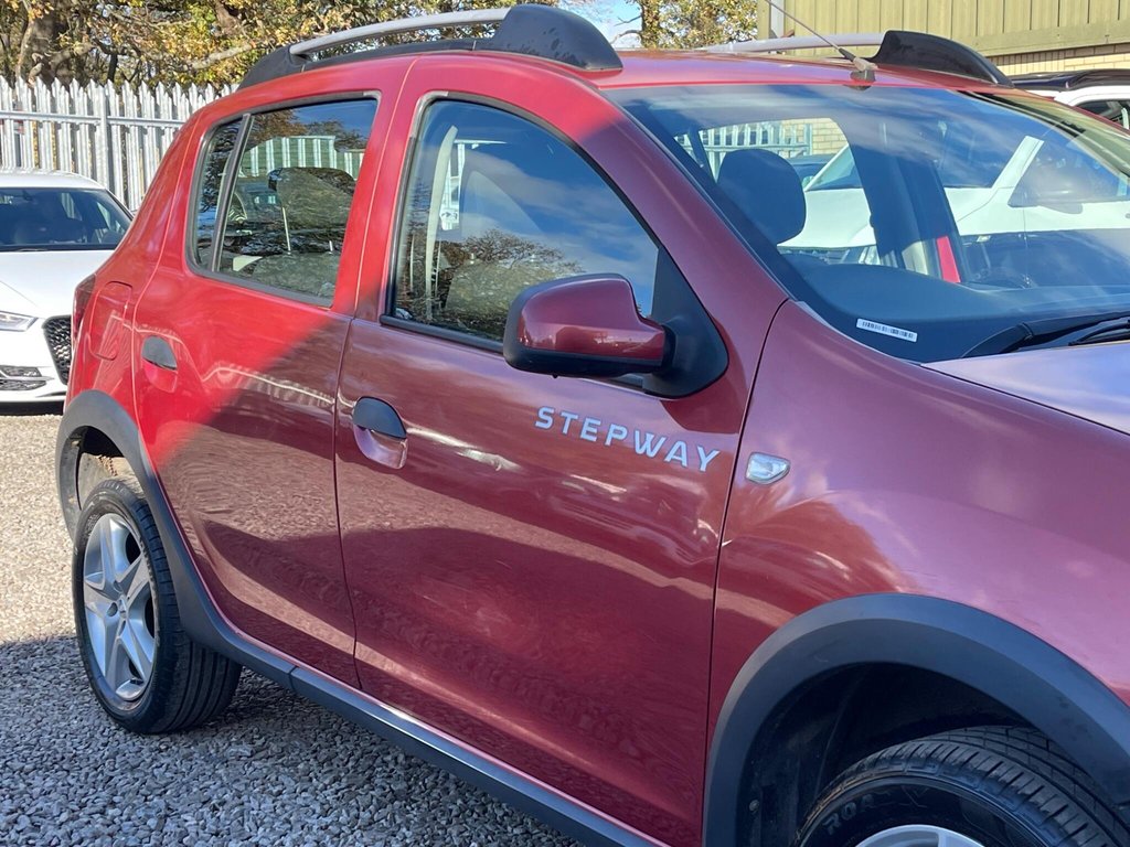 Used Dacia Sandero Stepway 2015 for sale - 76454686: Photo 22