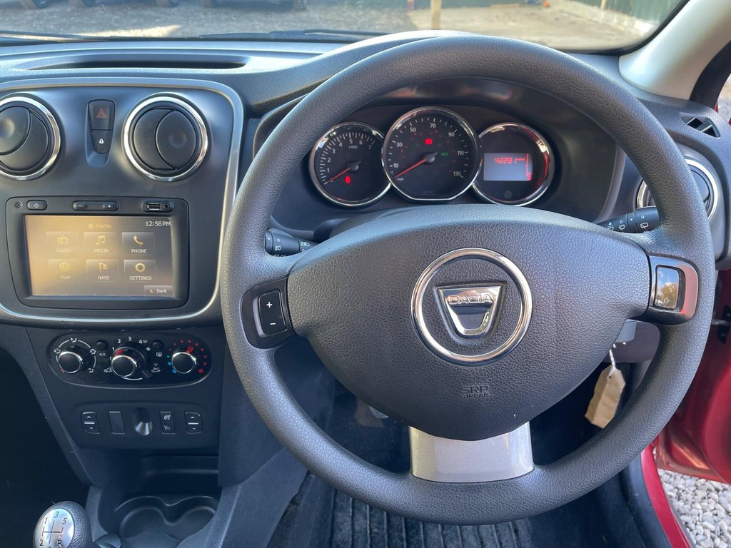 Used Dacia Sandero Stepway 2015 for sale - 76454686: Photo 38