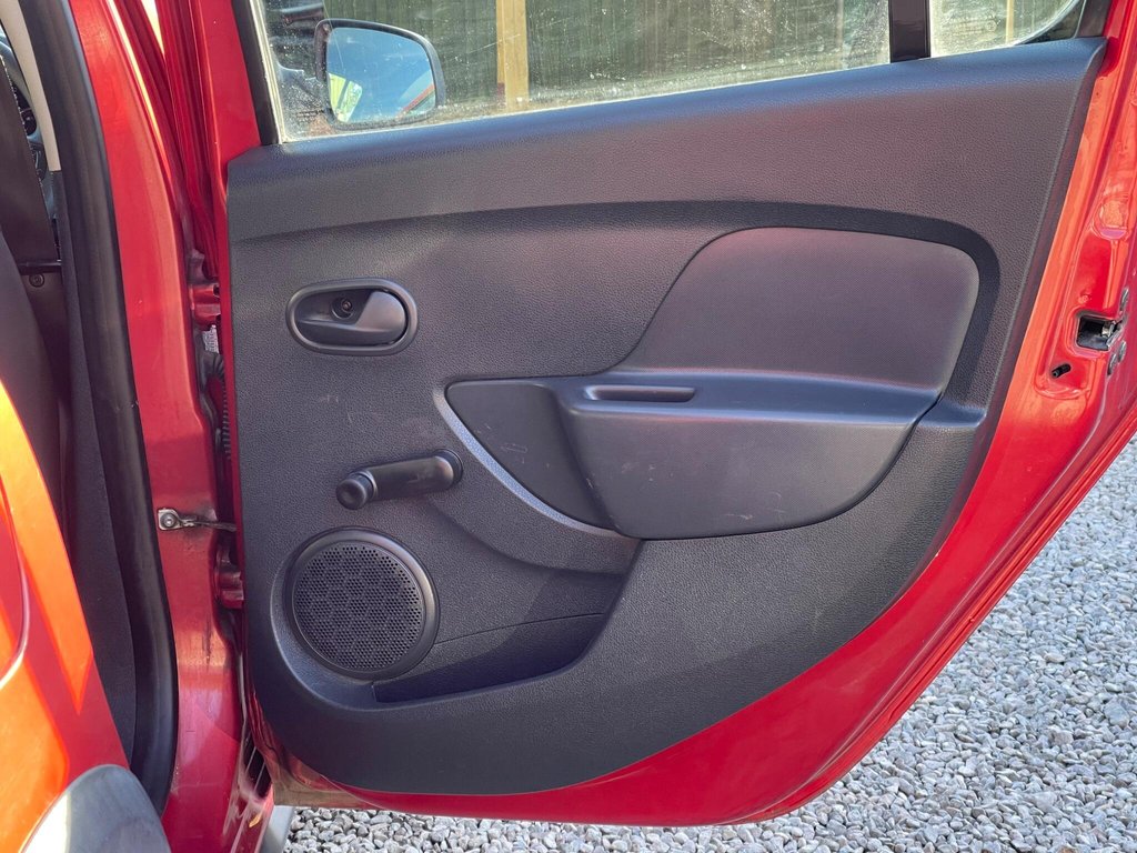 Used Dacia Sandero Stepway 2015 for sale - 76454686: Photo 41