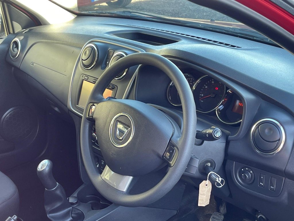 Used Dacia Sandero Stepway 2015 for sale - 76454686: Photo 6