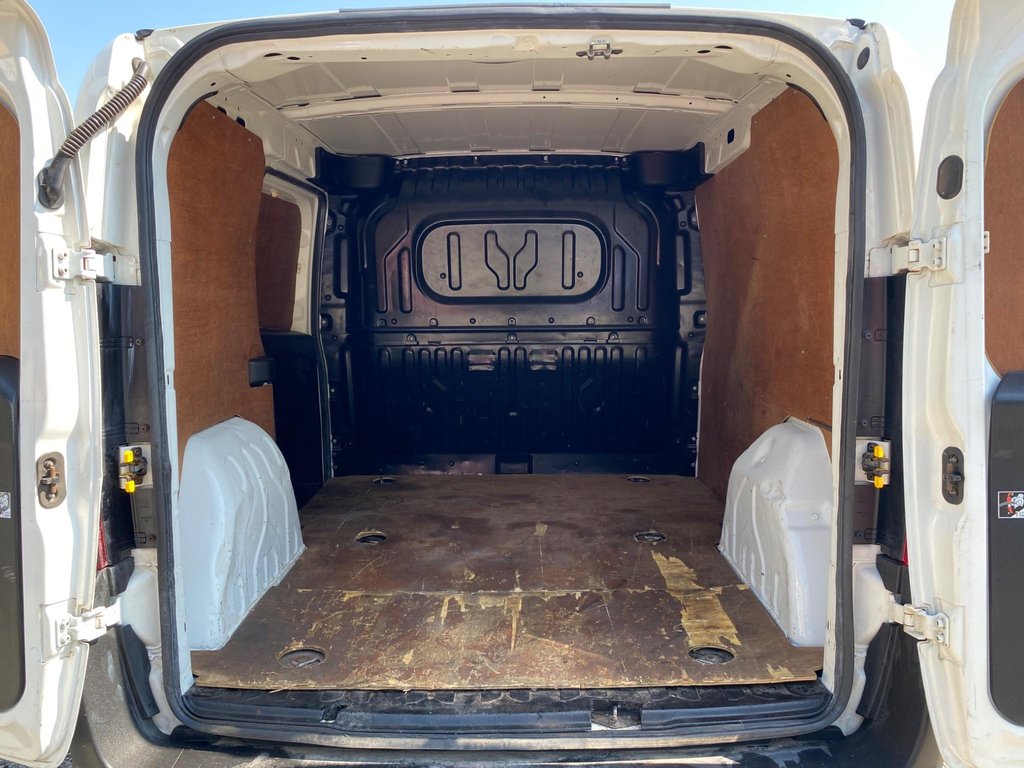 Used Fiat Doblo 2015 for sale - 76528735: Photo 12