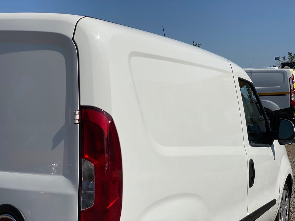 Used Fiat Doblo 2015 for sale - 76528735: Photo 30