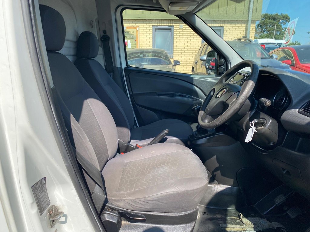 Used Fiat Doblo 2015 for sale - 76528735: Photo 31