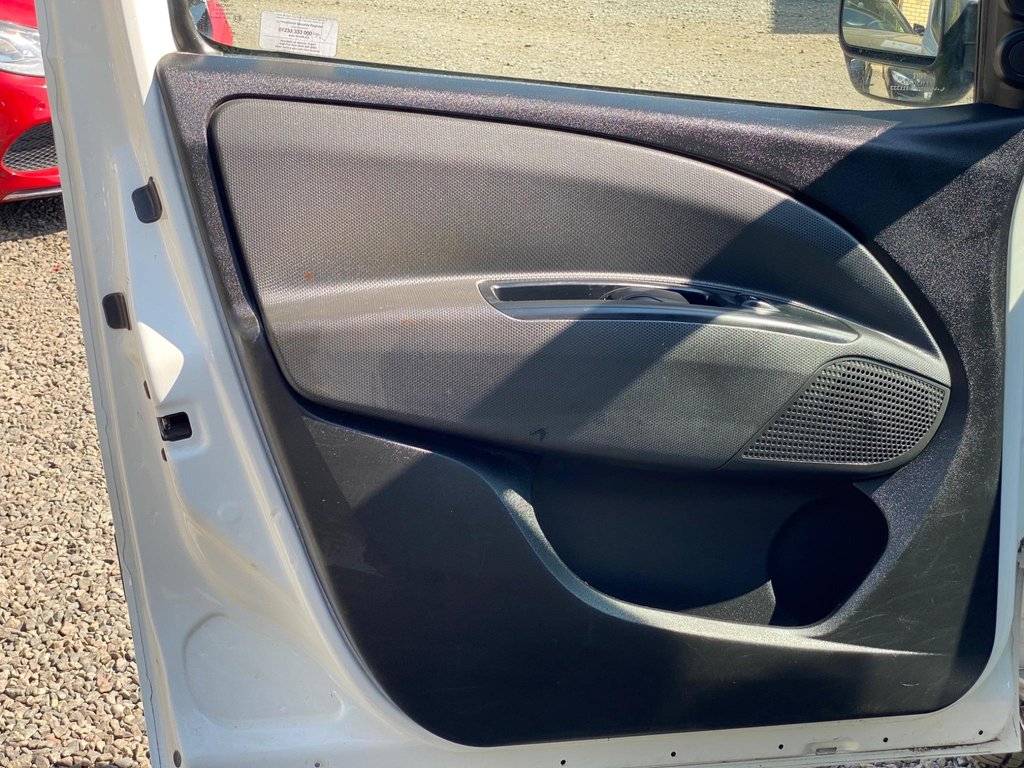 Used Fiat Doblo 2015 for sale - 76528735: Photo 49