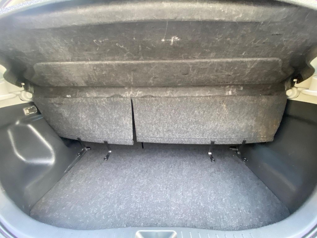 Used Daihatsu Sirion 2008 for sale - 76338642: Photo 42