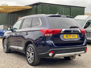 Used Mitsubishi Outlander 2017 for sale - 76001186: Photo