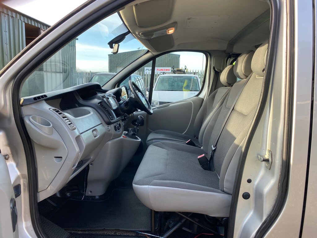 Used Vauxhall Vivaro 2014 for sale - 76841615: Photo 24