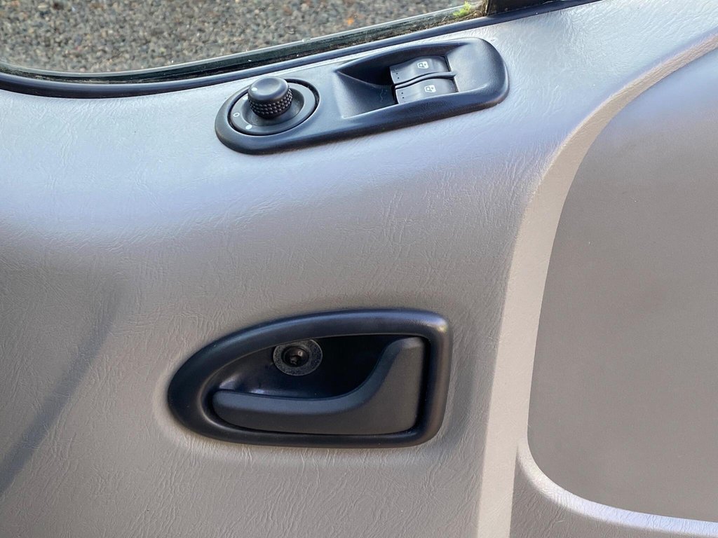 Used Vauxhall Vivaro 2014 for sale - 76841615: Photo 41