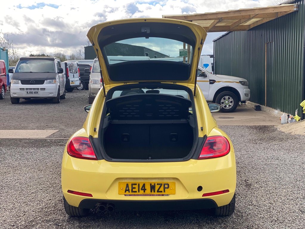 Used Volkswagen Beetle 2014 for sale - 78140711: Photo 11