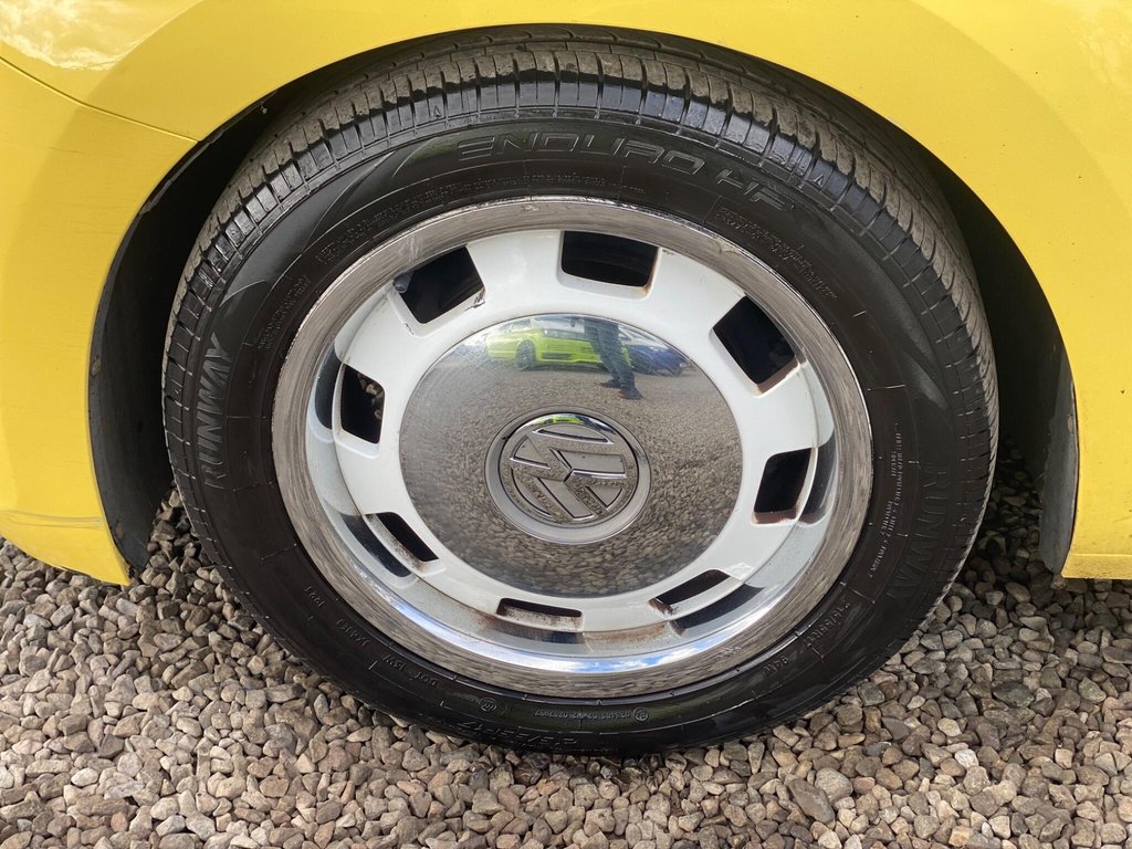 Used Volkswagen Beetle 2014 for sale - 78140711: Photo 16