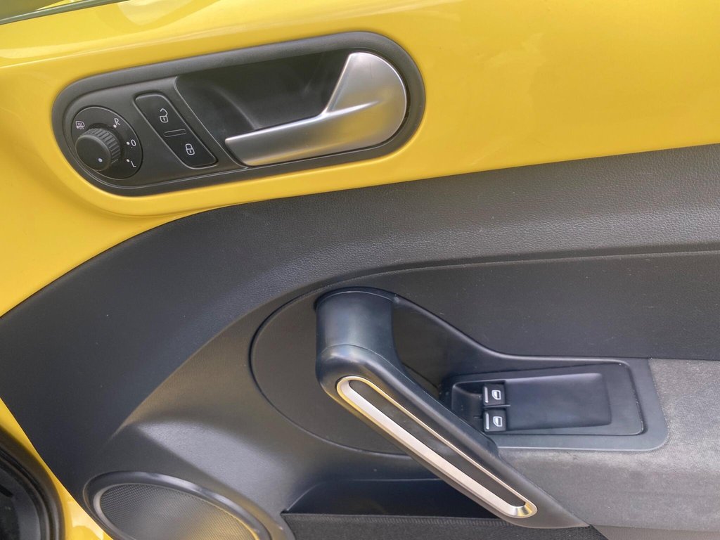 Used Volkswagen Beetle 2014 for sale - 78140711: Photo 41