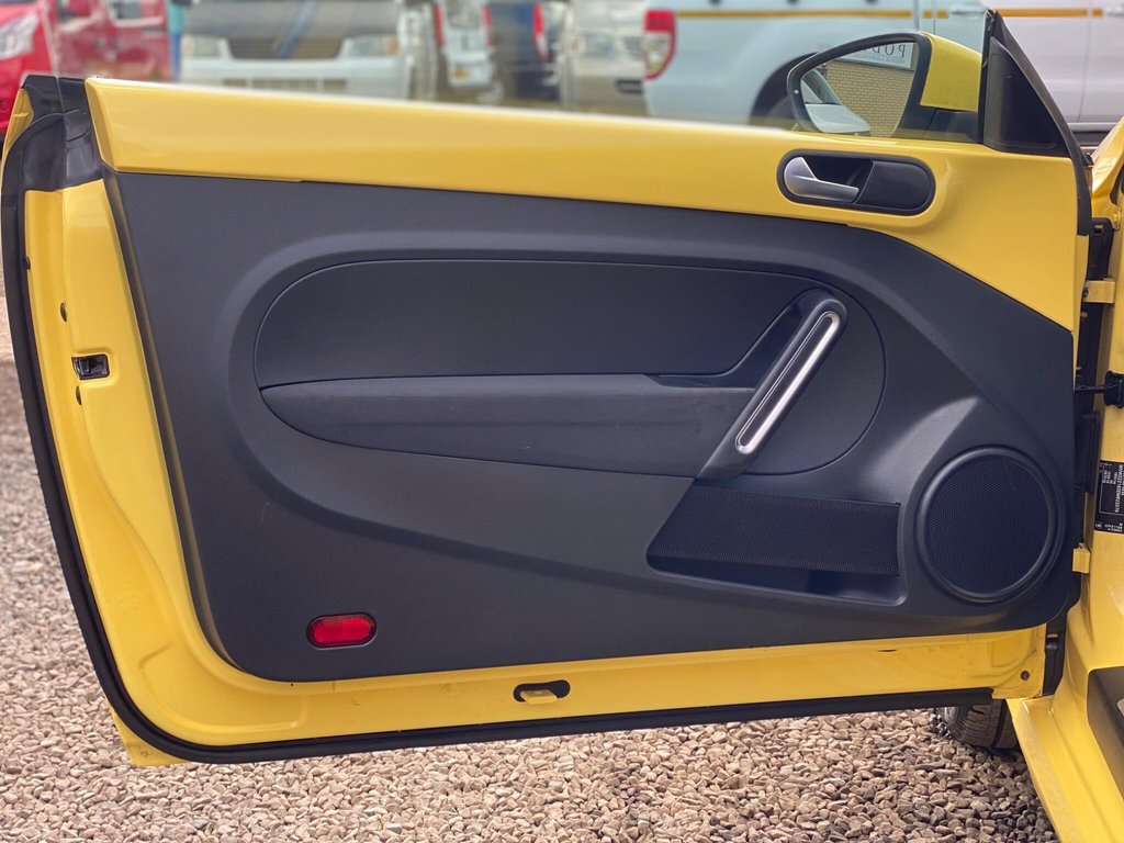 Used Volkswagen Beetle 2014 for sale - 78140711: Photo 48