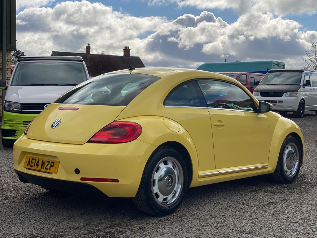 Used Volkswagen Beetle 2014 for sale - 78140711: Photo 5