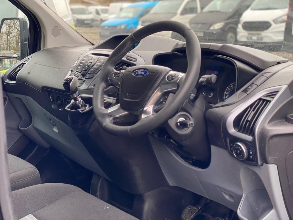Used Ford Transit Custom 2015 for sale - 78049552: Photo 3
