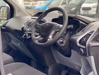 Used Ford Transit Custom 2015 for sale - 78049552: Photo