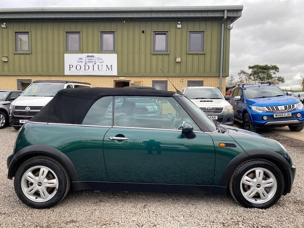 Used MINI Convertible 2007 for sale - 76333996: Photo 21