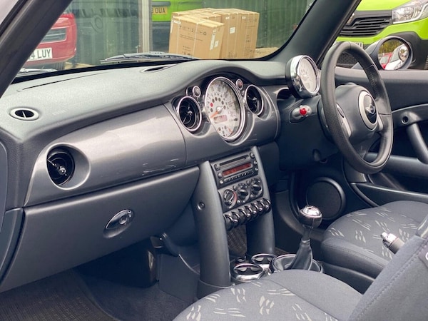 Used MINI Convertible 2007 for sale - 76333996: Photo 49