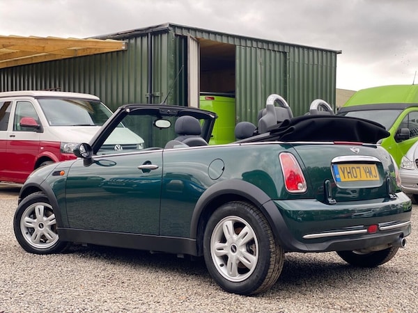 Used MINI Convertible 2007 for sale - 76333996: Photo 4