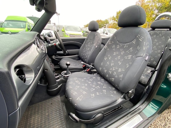 Used MINI Convertible 2007 for sale - 76333996: Photo 50