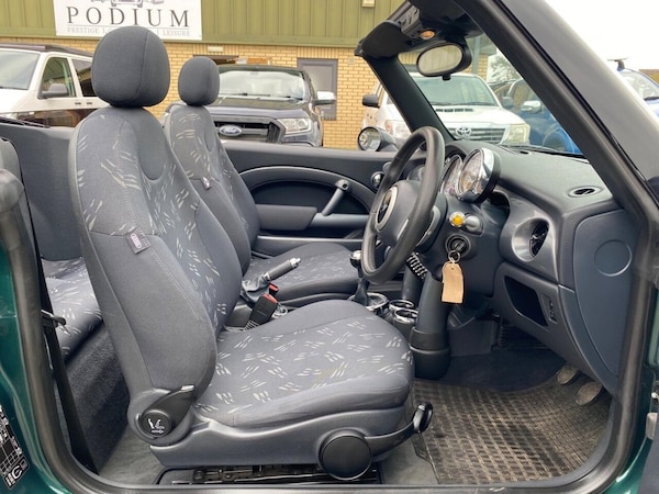 Used MINI Convertible 2007 for sale - 76333996: Photo 7