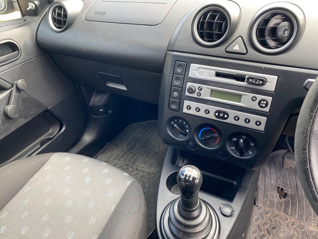 Used Ford Fiesta 2006 for sale - 77841337: Photo 7