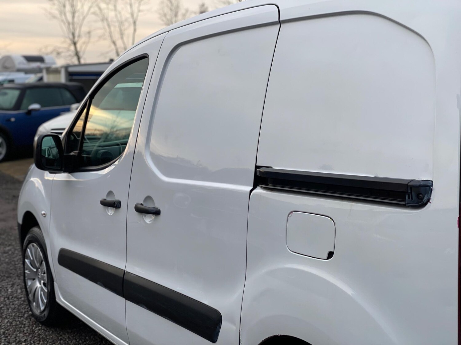 Vehicle 29