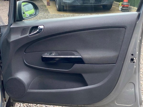Used Vauxhall Corsa 2014 for sale - 76185501: Photo 40