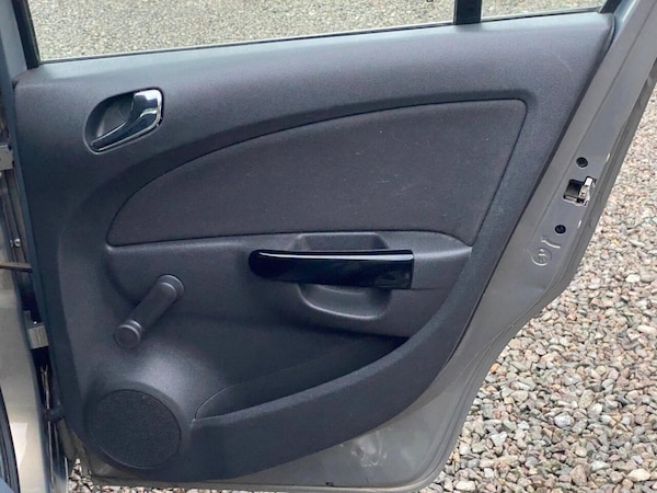 Used Vauxhall Corsa 2014 for sale - 76185501: Photo 49