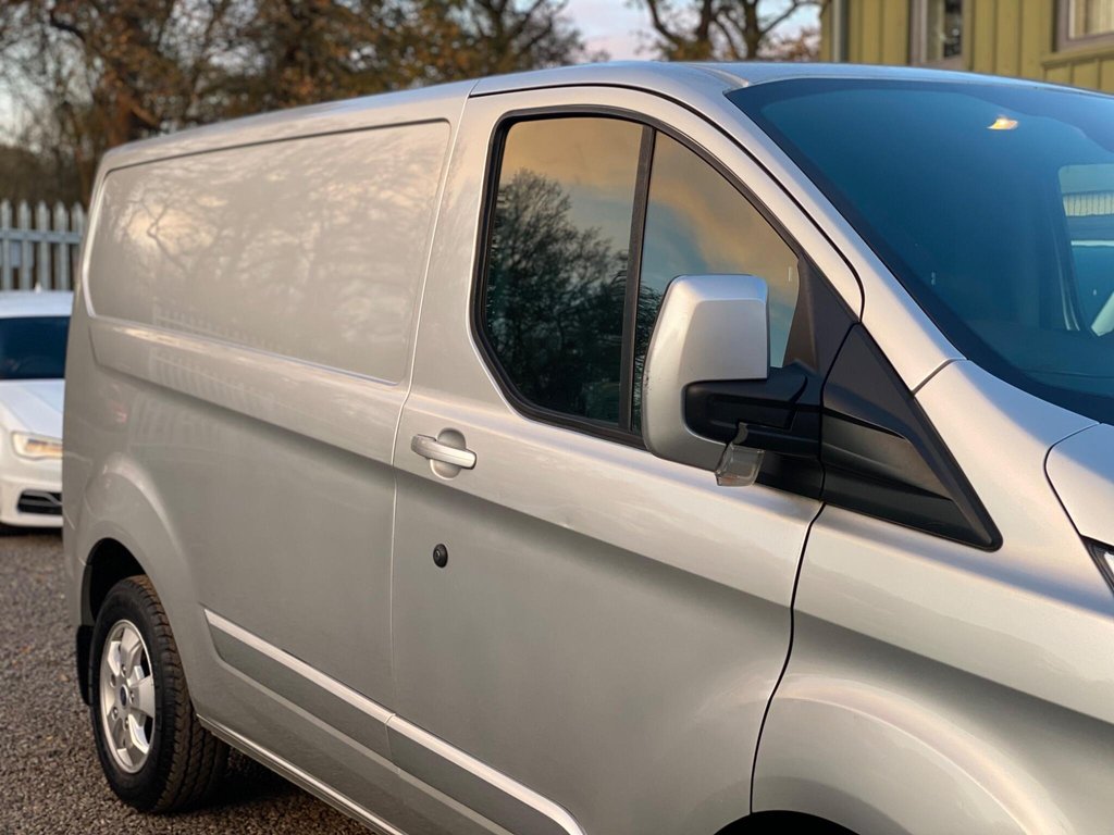 Used Ford Transit Custom 2016 for sale - 76642751: Photo 20