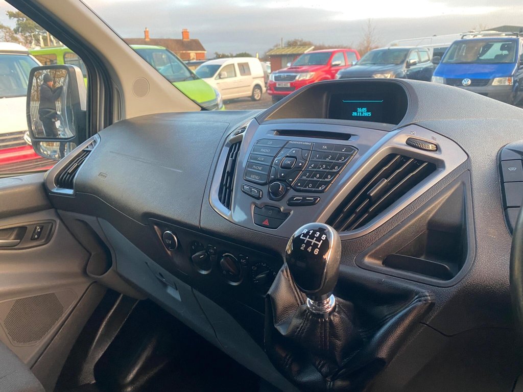 Used Ford Transit Custom 2016 for sale - 76642751: Photo 28