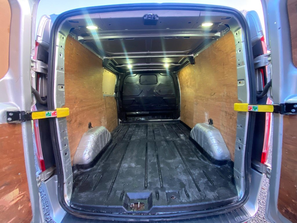 Used Ford Transit Custom 2016 for sale - 76642751: Photo 45