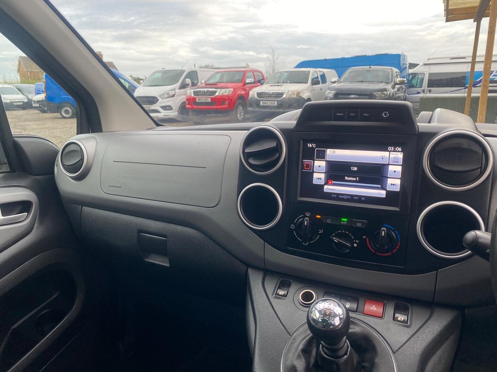 Used Citroen Berlingo Multispace 2016 for sale - 76482349: Photo 32