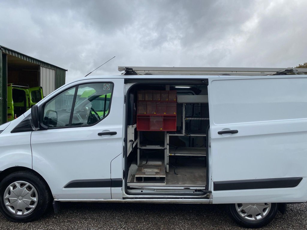 Used Ford Transit Custom 2016 for sale - 76327872: Photo 13