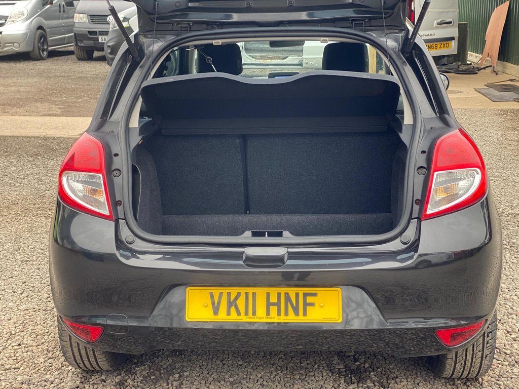 Used Renault Clio 2011 for sale - 77780571: Photo 14