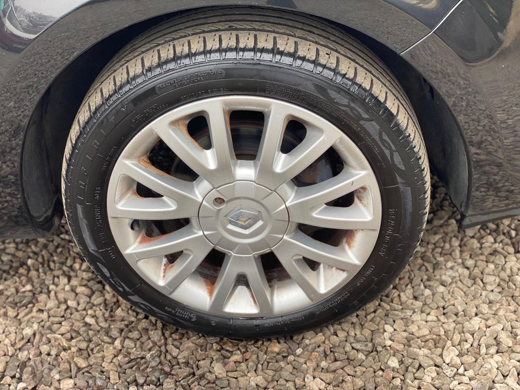 Used Renault Clio 2011 for sale - 77780571: Photo 18