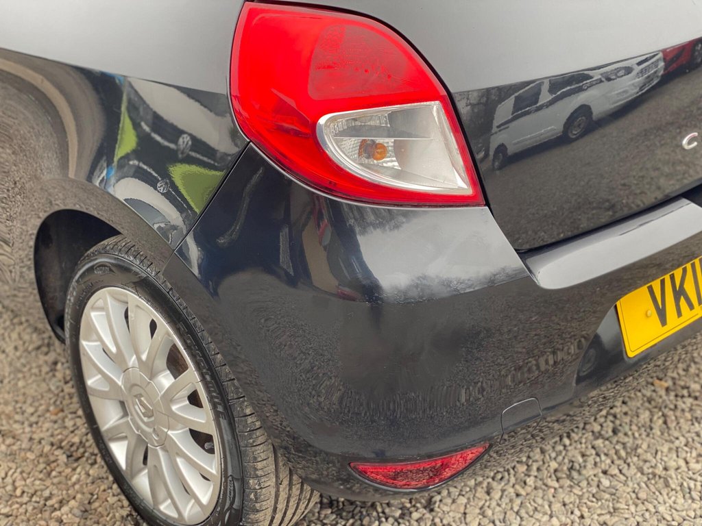 Used Renault Clio 2011 for sale - 77780571: Photo 28