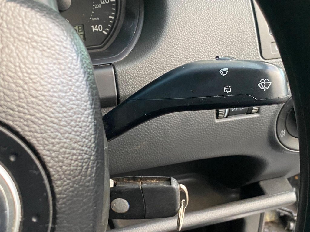 Used Volkswagen Polo 2006 for sale - 77360046: Photo 37