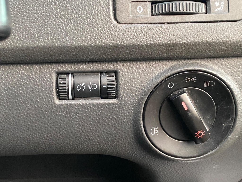 Used Volkswagen Polo 2006 for sale - 77360046: Photo 38