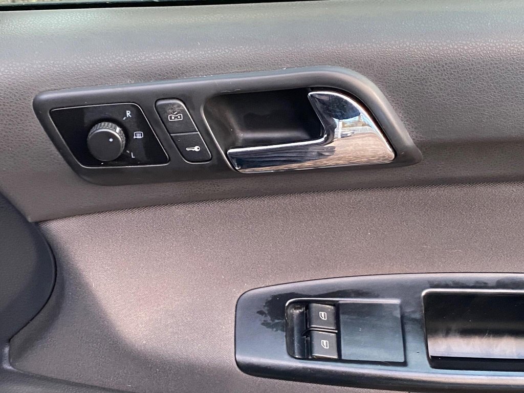 Used Volkswagen Polo 2006 for sale - 77360046: Photo 39