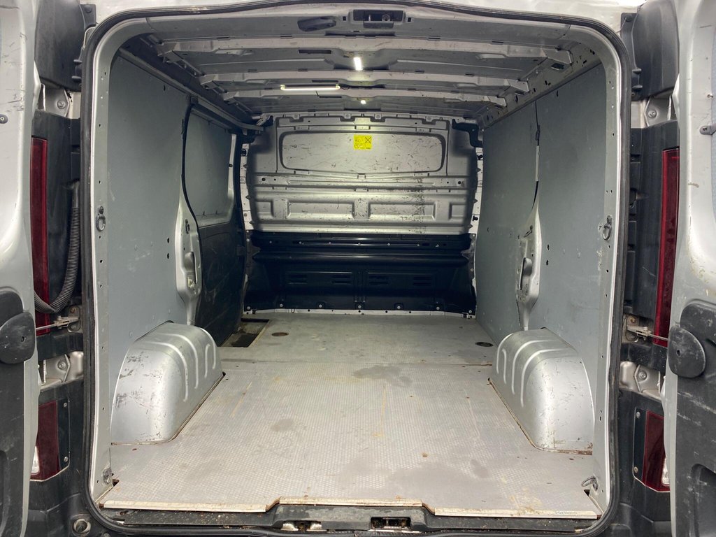 Used Renault Trafic 2015 for sale - 77399741: Photo 11