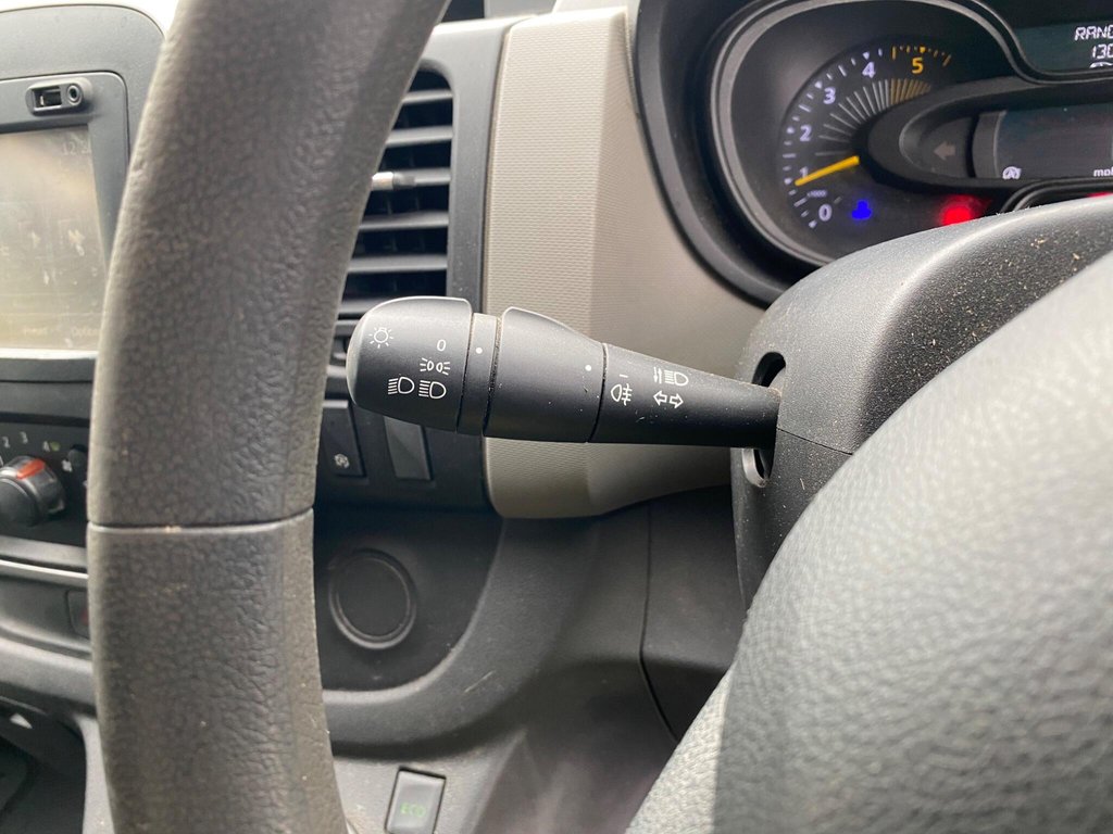 Used Renault Trafic 2015 for sale - 77399741: Photo 36