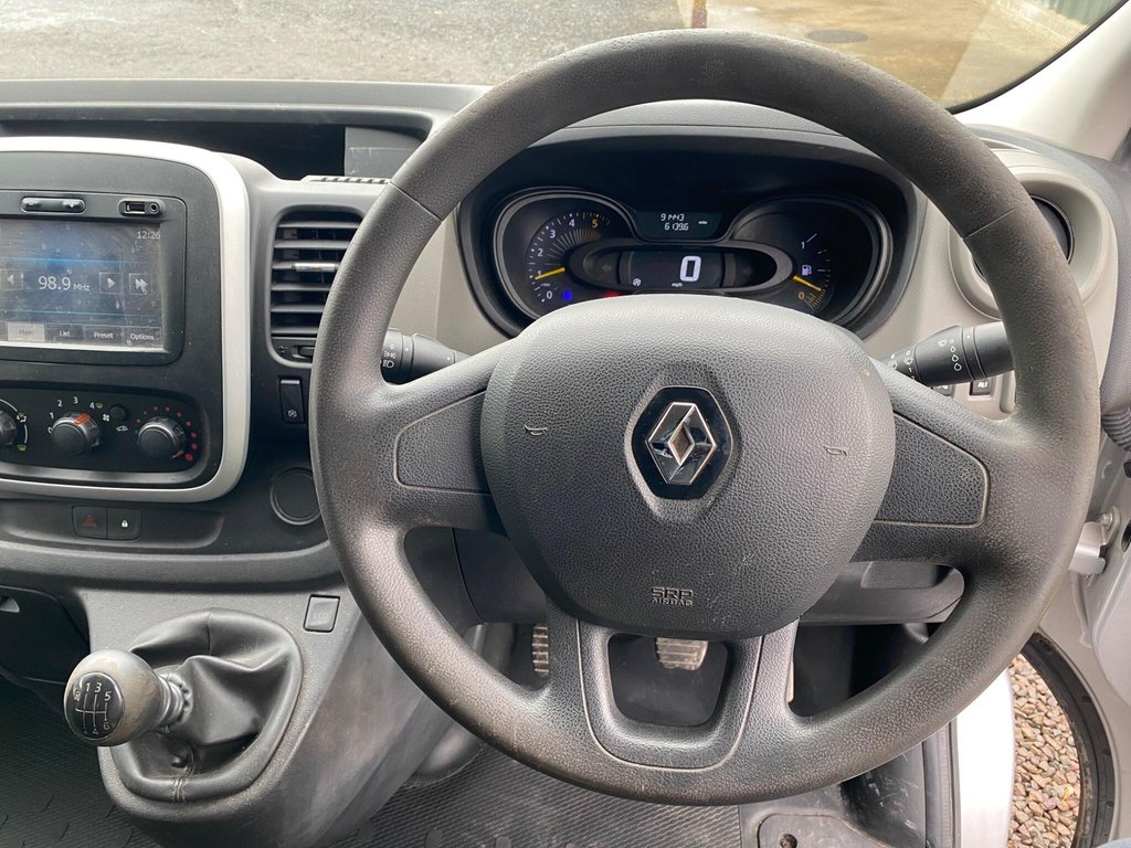 Used Renault Trafic 2015 for sale - 77399741: Photo 38